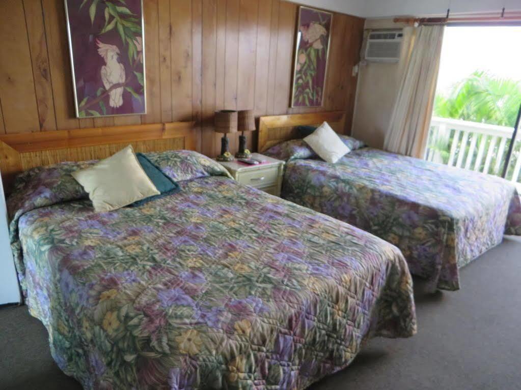 Conch Key Fishing Lodge And Marina Exterior photo